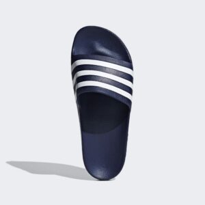 adidas Unisex Adilette Aqua Slides Schiebe-Sandalen in Dunkelblau - Leicht, Bequem und Schnell Trocknend