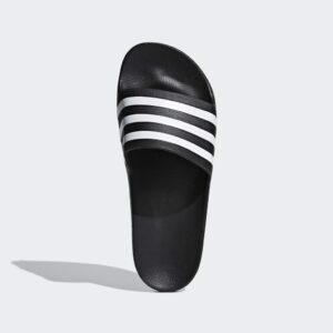 adidas Herren Adilette Slipper in Core Black Cloud White Core Black - Perfekter Begleiter für Wasseraktivitäten