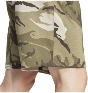 adidas Herren Freizeit-Shorts Seasonal Essentials Camouflage in Olive Strata