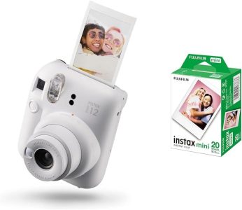 INSTAX Mini 12 Sofortbildkamera Clay-White - Die perfekte Kamera für lebendige, brillante Sofortbilder