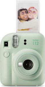 INSTAX Mini 12 Sofortbildkamera in Mint-Green - Perfekt für Selfies und Sofortbilder