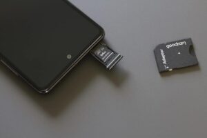 Goodram 64GB M1AA Mikrokarte mit hoher Geschwindigkeit und Klasse 10 Speicherkarte