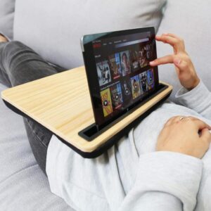 Kikkerland Halter mit Polster iBed Wood - Perfekter Begleiter für dein Apple iPad