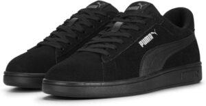 PUMA Unisex Smash 3.0 Sneaker in Puma Black Puma Silver - Stil trifft auf Komfort